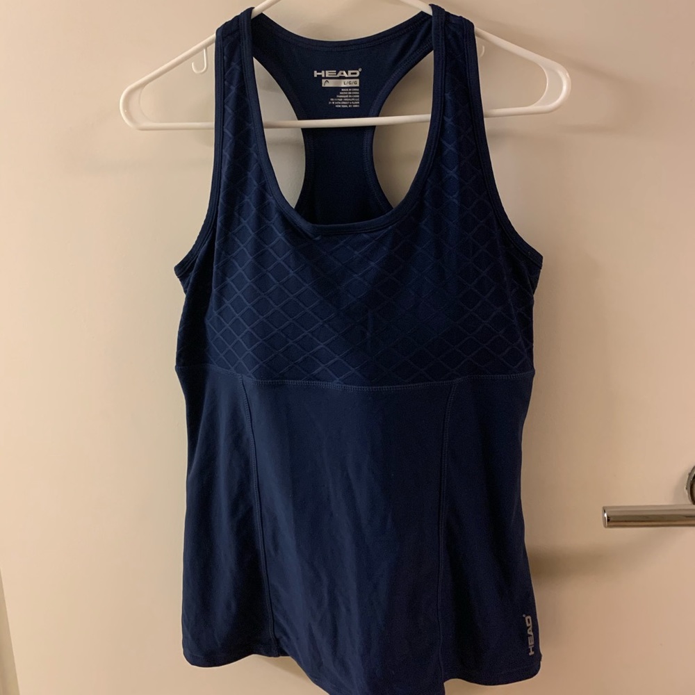 Athletic built in bra, removable cups, racer back